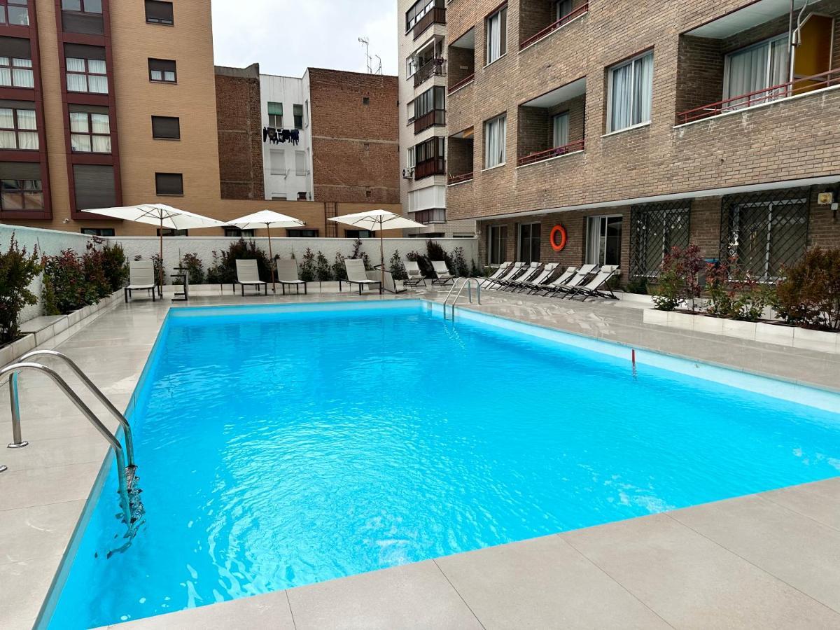 Juan Bravo Apartamento A Estrenar Con Piscina Madrid Eksteriør billede