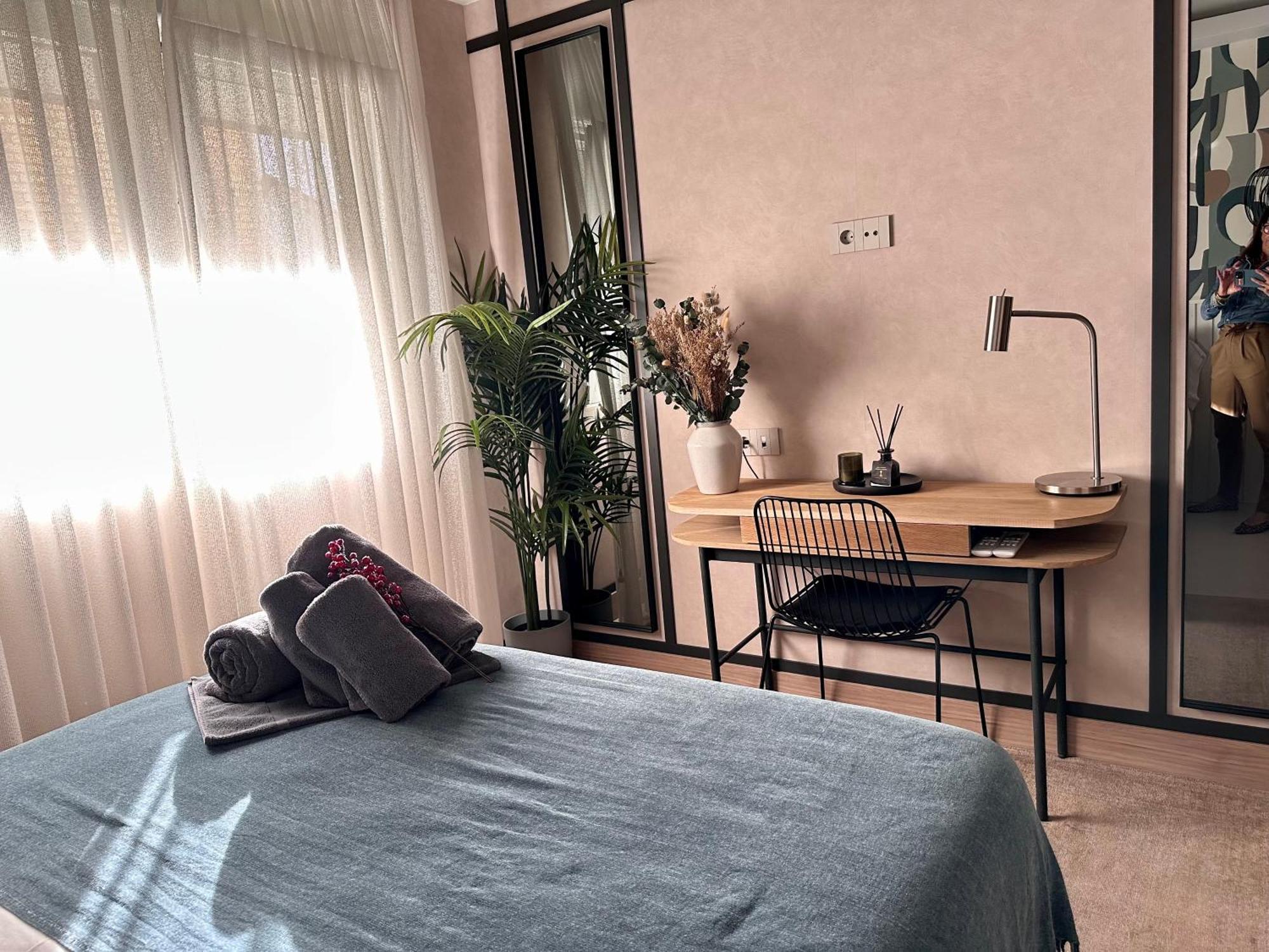Juan Bravo Apartamento A Estrenar Con Piscina Madrid Eksteriør billede
